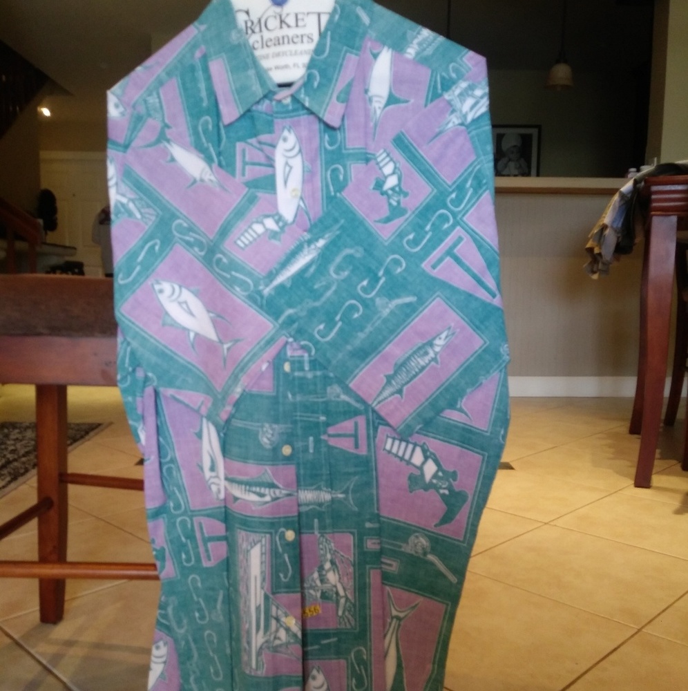 A mens casual fishing shirt